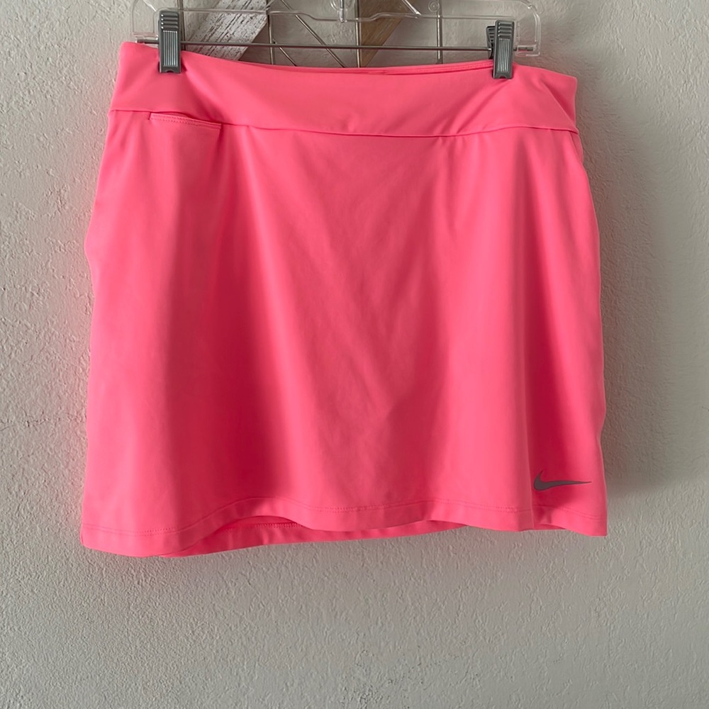 Nike Women's Pink Skirt